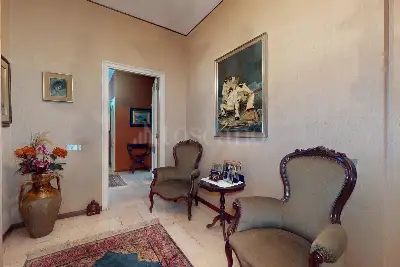 Casa in vendita, Via Dante Alighieri, Cagliari