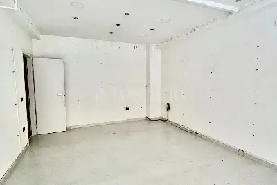 Negozio in affitto, Via Roma, Atripalda, Atripalda