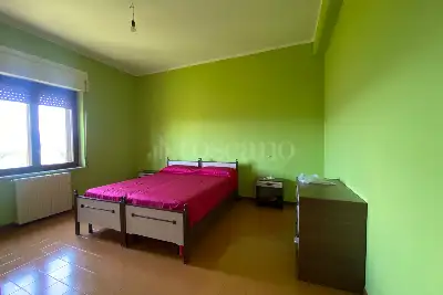 Casa in vendita, Via Paestum , Rutino