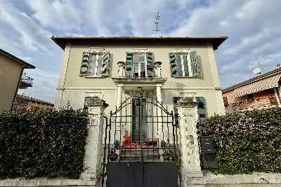 Villa Bifamiliare in vendita, Via Crotte, Brescia