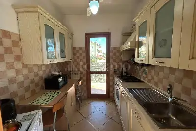 Villa in vendita, Via Lavarone, Roma