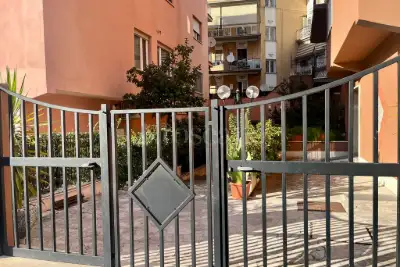 Casa in vendita, Via Emilio Praga, Roma