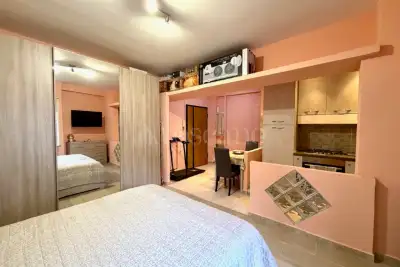 Casa in vendita, Via Tuscolana, Roma