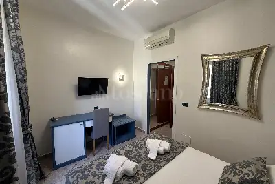 Casa in vendita, Via Collina, Roma