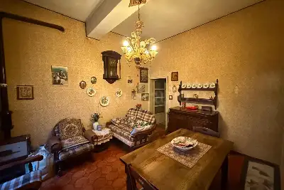 Casa in vendita, Rua Frati, Modena