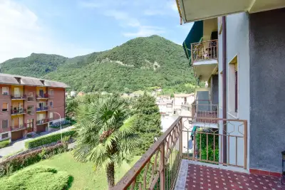 Casa in vendita, Via Sant'Ambrogio, Caslino d'Erba