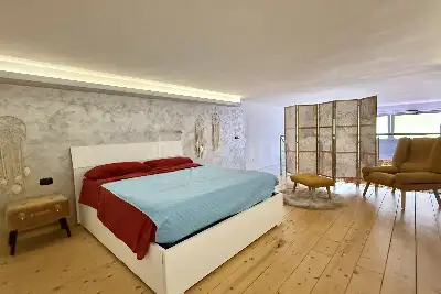 Loft in vendita, Via Monticiano, Roma