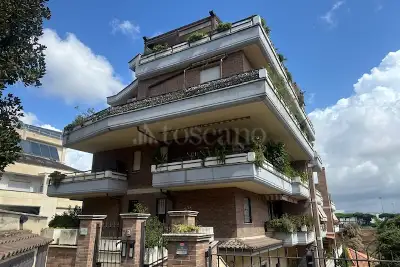 Ufficio in vendita, Via Santorre di Santarosa, Pomezia