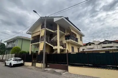 Villa in vendita, Via Parravicini, Solbiate Olona