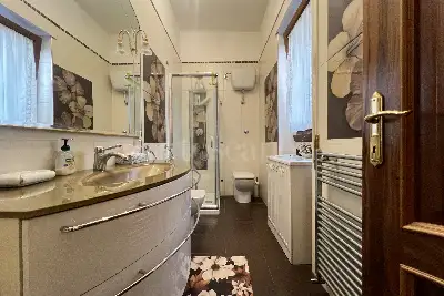 Casa in vendita, Via Ugo Falena, Roma