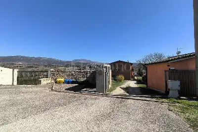 Villa in vendita, Via del Colle, Sant'Eusanio Forconese