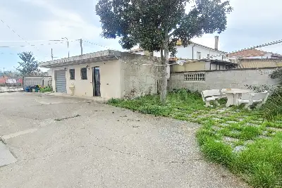Casa Indipendente in vendita, Via Le Piane, Collecorvino
