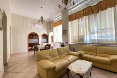 Casa in vendita, Via F. Crispi, Santa Teresa di Riva