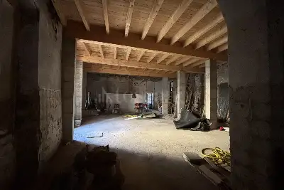 Casa Indipendente in vendita, Via Foscolo, Erba