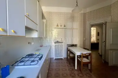 Casa in vendita, Via Massena, Torino