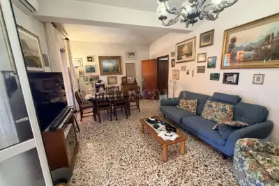 Casa in vendita, Via Virgilio, Pomezia