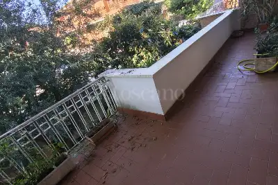 Villino a Schiera in vendita, Via Calosso, Roma