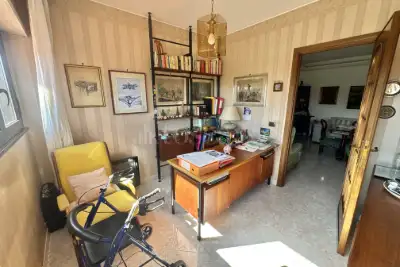 Casa in vendita, Viale dei Caduti per la Resistenza, Roma