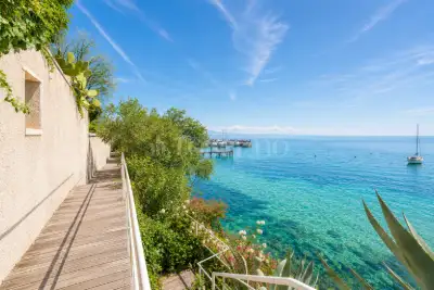 Villa in vendita, Via T. Tasso, Manerba del Garda