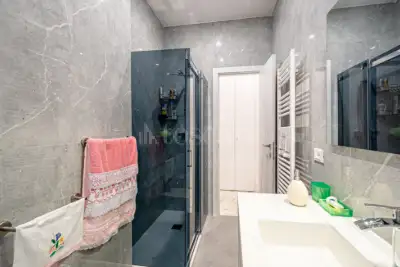 Casa in vendita, Via Manfredi Luigi, Genova