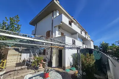 Villino a Schiera in vendita, via dei fauni, Anzio