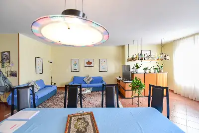 Villa in vendita, Via V Alpini, Olgiate Comasco