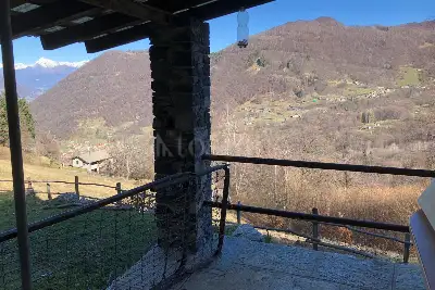 Casa Indipendente in vendita, Località Traversina, Schignano, Schignano