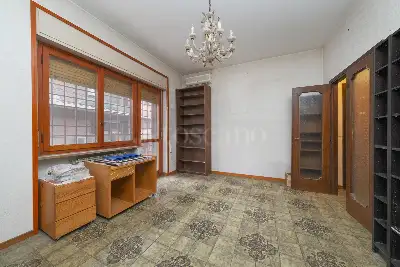 Casa in vendita, Via Carlo Perrier, Roma