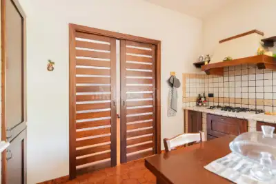 Casa in vendita, Via Urzulei, Roma