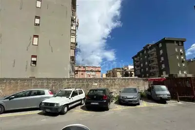 Negozio in affitto, Via Anapo, Palermo