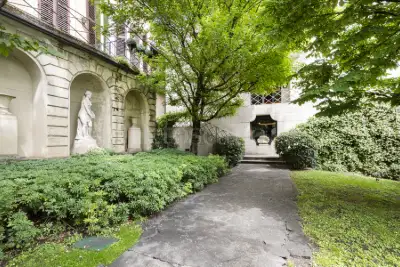 Casa in vendita, Via Uberto Visconti di Modrone, Milano