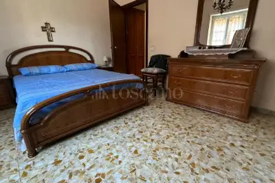 Casa in vendita, Via delle Acacie, Roma