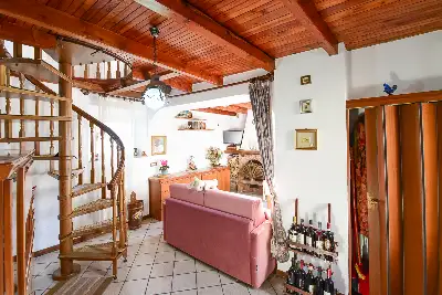 Casa Indipendente in vendita, Via Roma, Carate Urio