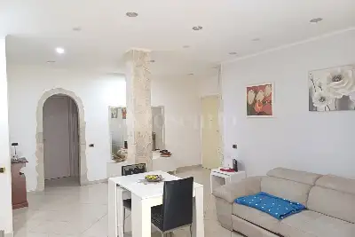 Casa in vendita, Piazza Pio Pecchiai, Roma