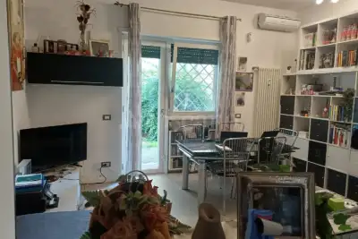 Casa in vendita, Via di Acqua Bullicante, Roma