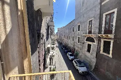Casa Indipendente in vendita, Via Antonino di Sangiuliano, Catania