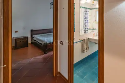 Villa in vendita, Via Torre Pellice, Roma