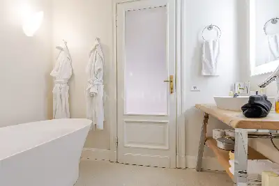 Casa in vendita, Via Procaccini 41, Milano