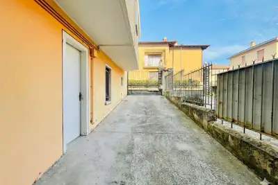 Villa Plurifamiliare in vendita, Via Carlo Pisacane, Brescia