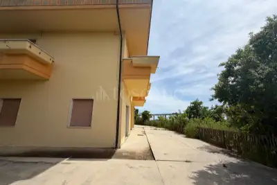Casa Indipendente in vendita, Via San Pietro 1, Tortoreto, Tortoreto