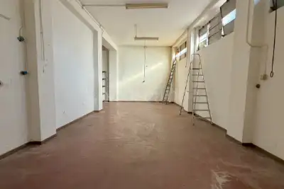 Laboratorio in vendita, Via Arcivescovo Romilli, Milano