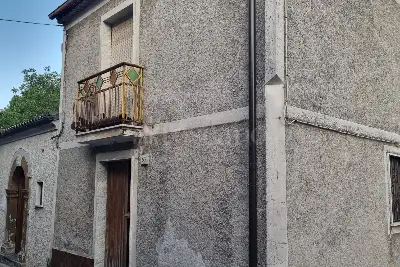 Casa Indipendente in vendita, Via Margherita di Savoia, 99 Viggiano (PZ), Viggiano