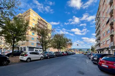 Casa in vendita, Via Tito Quinzio Penno, Roma