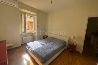 Casa in vendita, Via Urbano II, Roma
