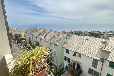 Casa in affitto, Via Pietro Nenni, Genova
