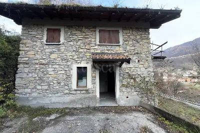 Villa in vendita, Via Cerano, Centro Valle Intelvi