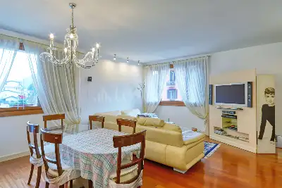 Casa in vendita, Via Matteotti, Porto Ceresio