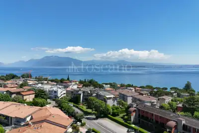 Casa in vendita, Via Desenzanino, Desenzano del Garda