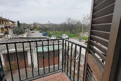 Villino a Schiera in vendita, Via Lunga di Cafaggio, Prato