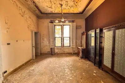 Casa Indipendente in vendita, Via Roma, Zafferana Etnea